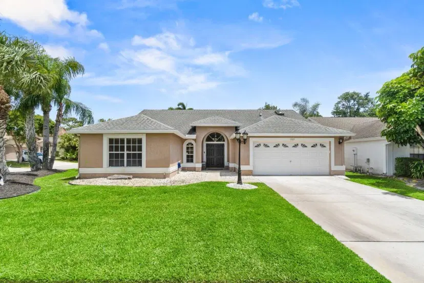 Picture of 13029 Meadowbreeze Drive, Wellington FL 33414
