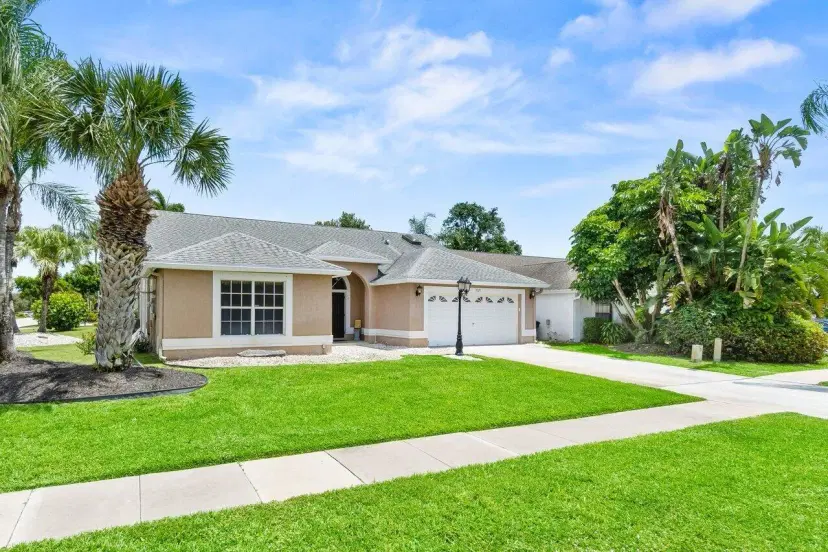 Picture of 13029 Meadowbreeze Drive, Wellington FL 33414