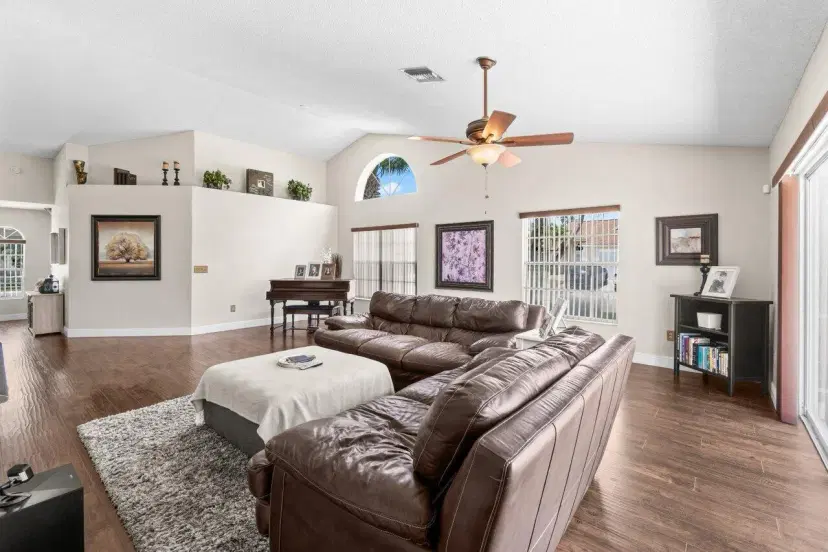 Picture of 13029 Meadowbreeze Drive, Wellington FL 33414