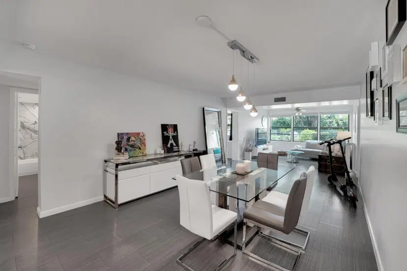 Picture of 6121 Balboa Circle 103, Boca Raton FL 33433