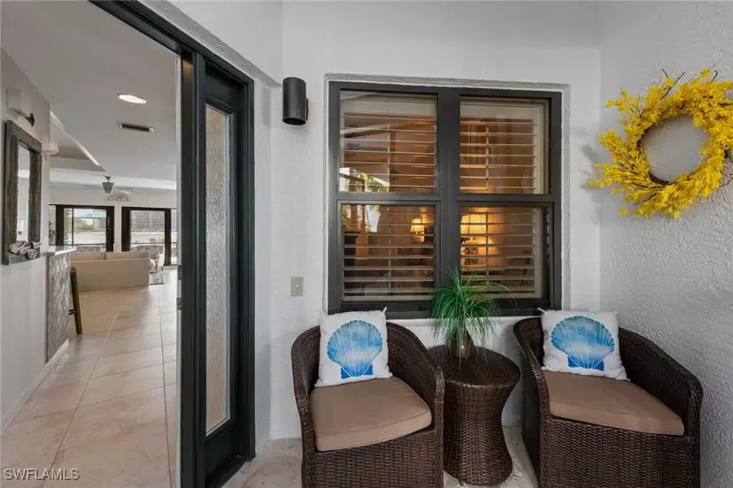 Picture of 504 La Peninsula Blvd 504, Naples FL 34113