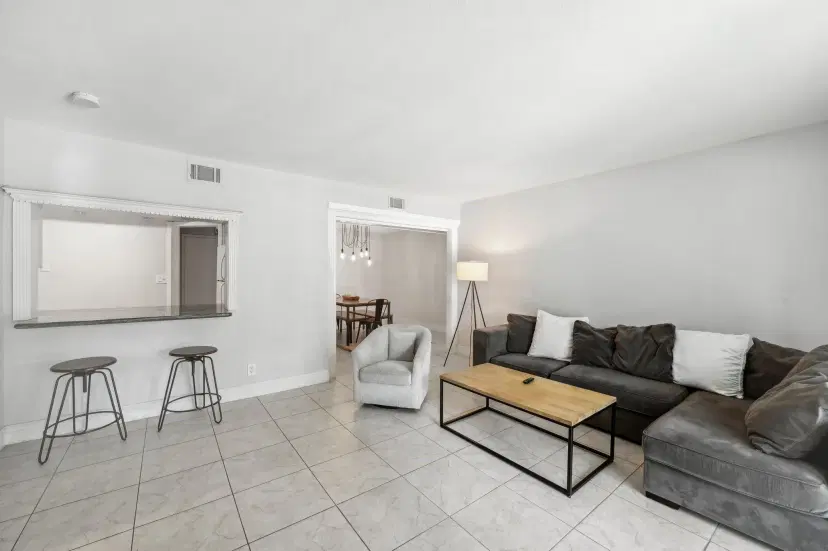 Picture of 3909 N Ocean Blvd 215, Fort Lauderdale FL 33308