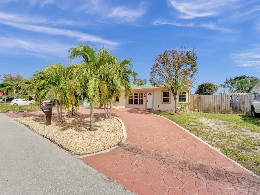 Picture of 2640 NE 10Th Ave, Pompano Beach FL 33064