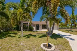 Picture of 207 SW Bridgeport Drive, Port St Lucie, FL 34953