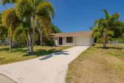 Picture of 207 SW Bridgeport Drive, Port St Lucie, FL 34953