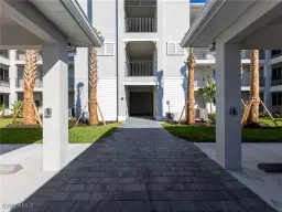 Picture of 5807 Double Eagle Cir 4615, Other, FL 34142