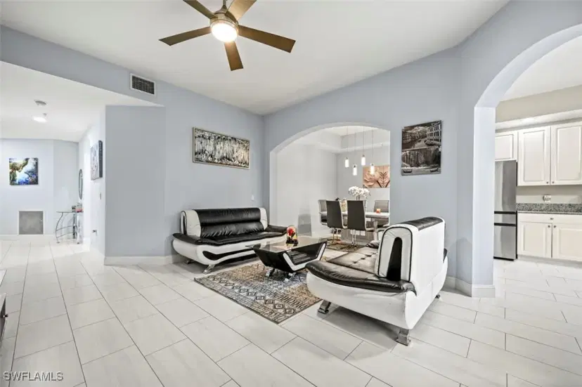 Picture of 1465 Mariposa Cir 103, Naples FL 34105