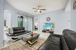 Picture of 1465 Mariposa Cir 103, Naples, FL 34105