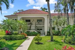 Picture of 1055 Forest Lakes Dr E210, Naples, FL 34105