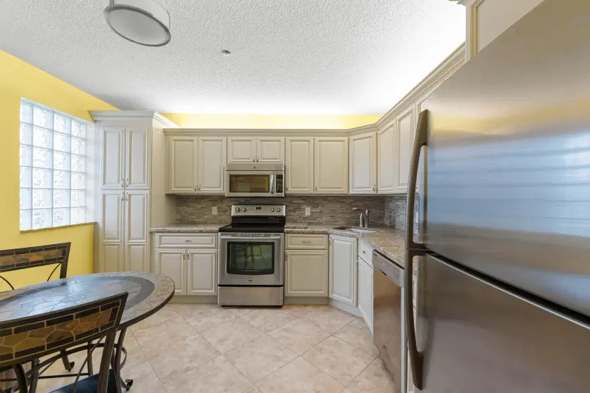 Picture of 5155 Europa Drive U, Boynton Beach FL 33437