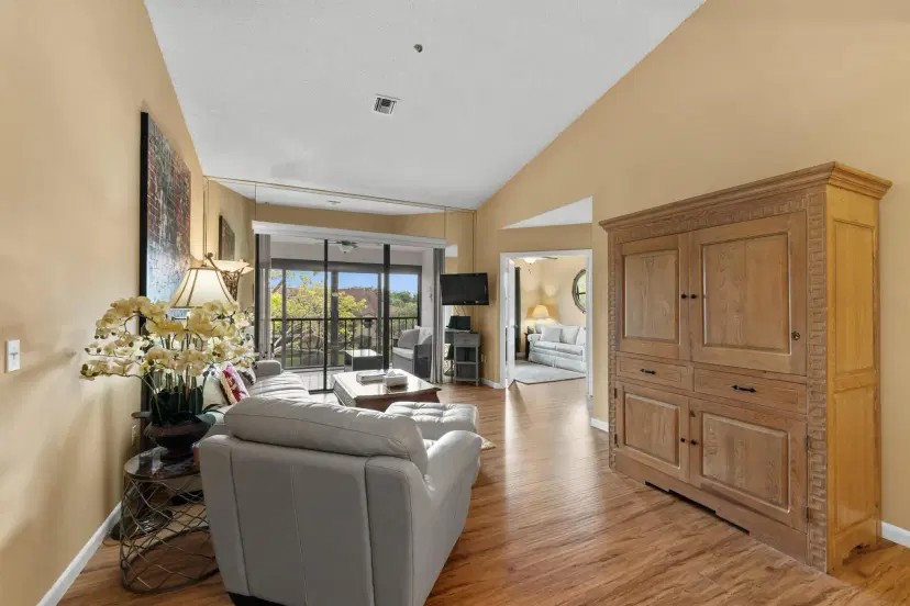 Picture of 5155 Europa Drive U, Boynton Beach FL 33437