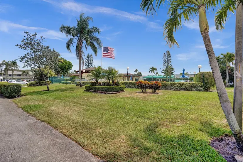 Picture of 2380 Malayan Dr B, Delray Beach FL 33445