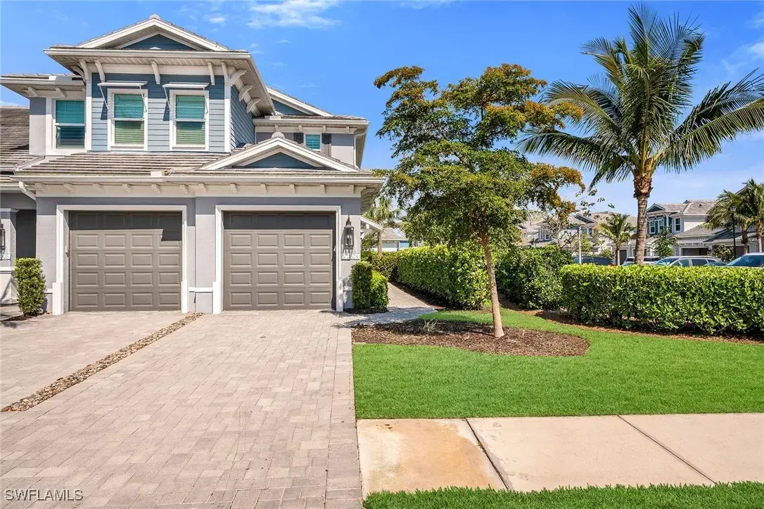 Picture of 2560 Seychelles Dr 1004, Naples, FL 34112
