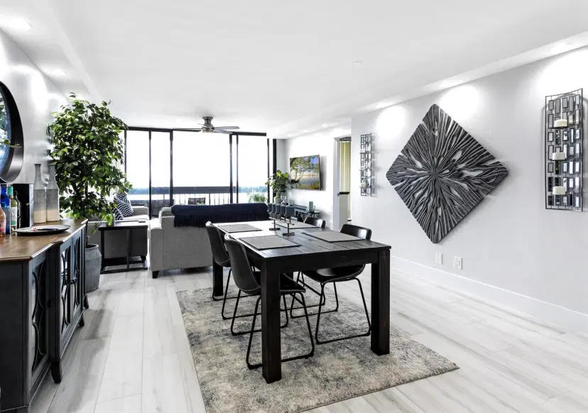 Picture of 2400 Presidential Way 1803, West Palm Beach FL 33401