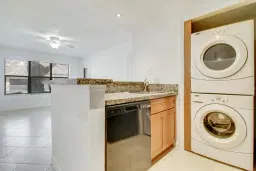 Picture of 4221 W Mcnab Road 28, Pompano Beach, FL 33069
