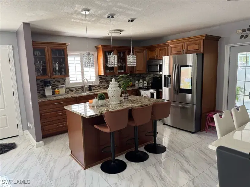 Picture of 8406 N Otis Ave, Tampa FL 33604