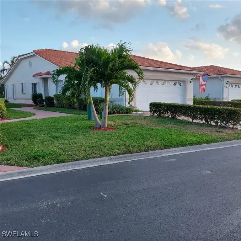 Picture of 280 W Naomi Dr 1, Naples FL 34104