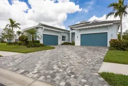 Picture of 8939 Redonda Dr, Naples, FL 34114