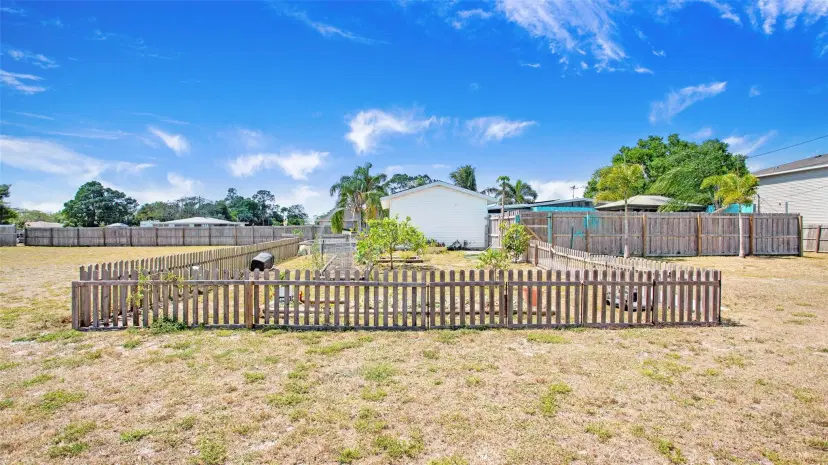 Picture of 22 Illinois Rd, Lehigh Acres FL 33936