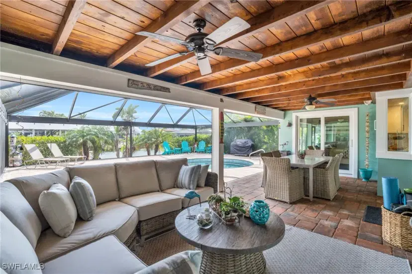 Picture of 11 Sunview Blvd, Fort Myers Beach FL 33931