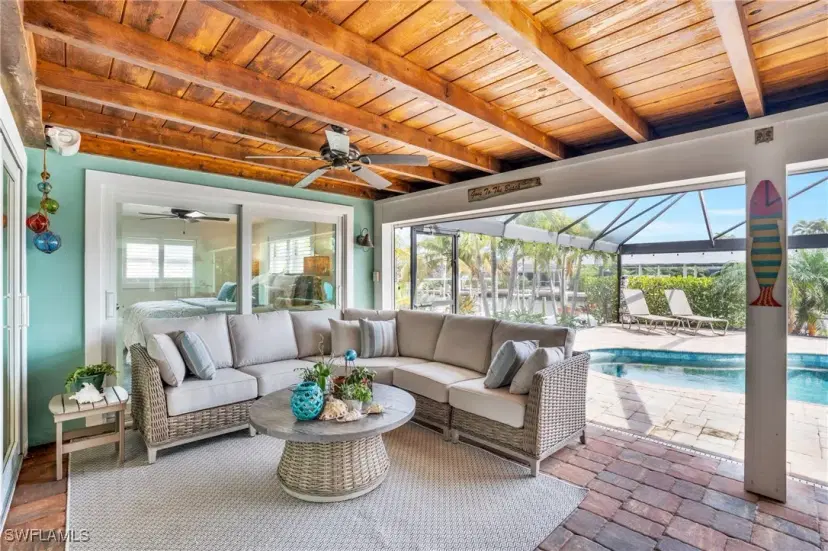 Picture of 11 Sunview Blvd, Fort Myers Beach FL 33931