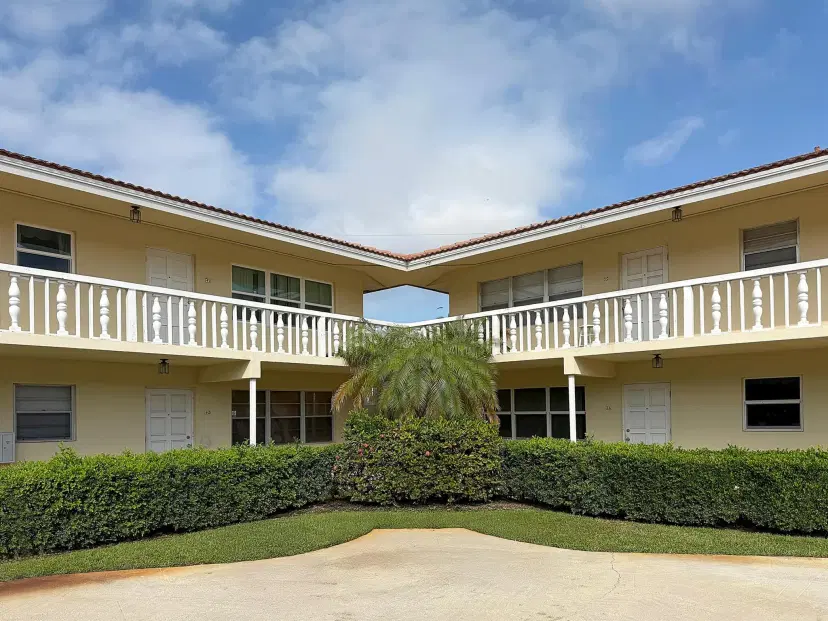 Picture of 9480 S Military Trail 4B, Boynton Beach FL 33436