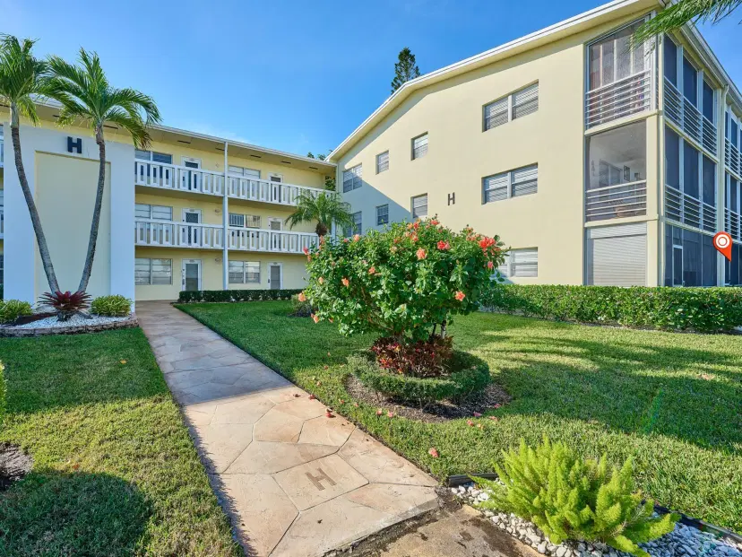 Picture of 300 Dorset H, Boca Raton FL 33434