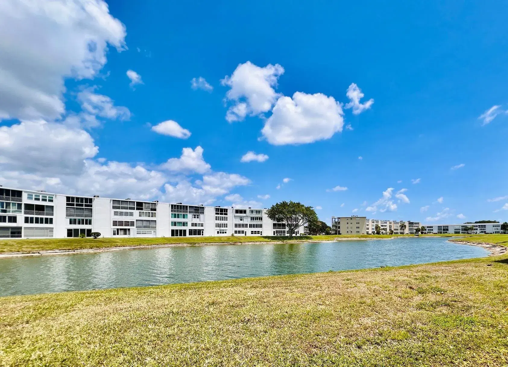 Picture of 101 Wellington A, West Palm Beach, FL 33417
