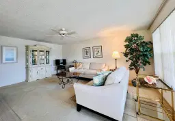 Picture of 101 Wellington A, West Palm Beach, FL 33417