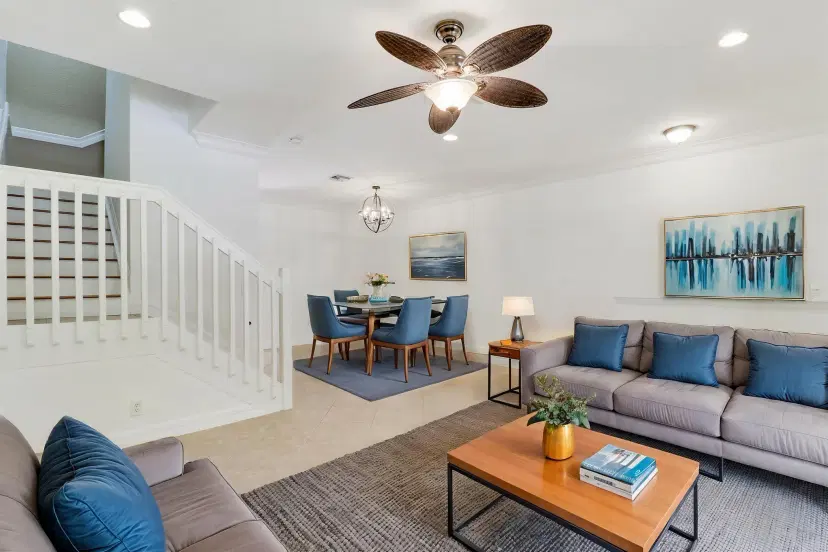 Picture of 110 E Pigeon Plum Drive 102, Jupiter FL 33458