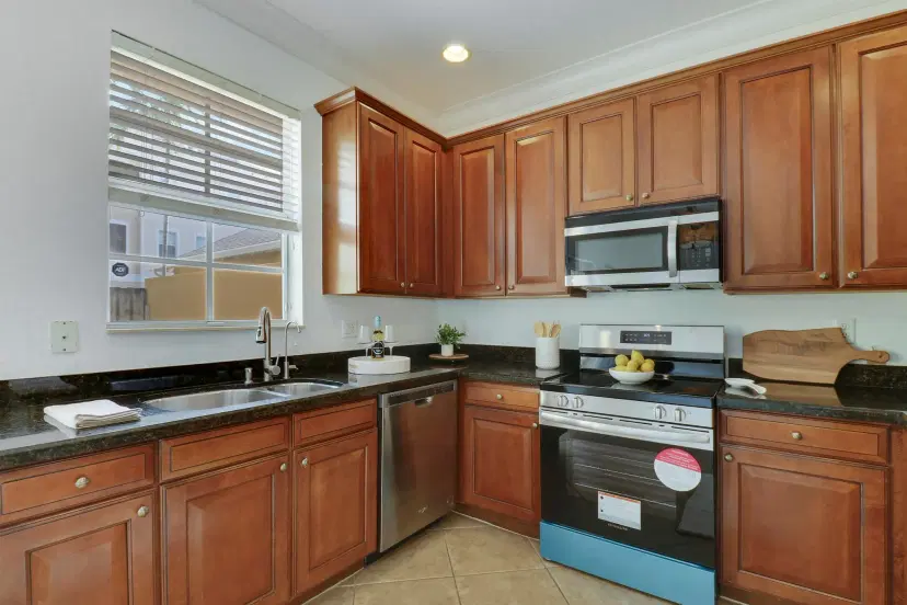 Picture of 110 E Pigeon Plum Drive 102, Jupiter FL 33458