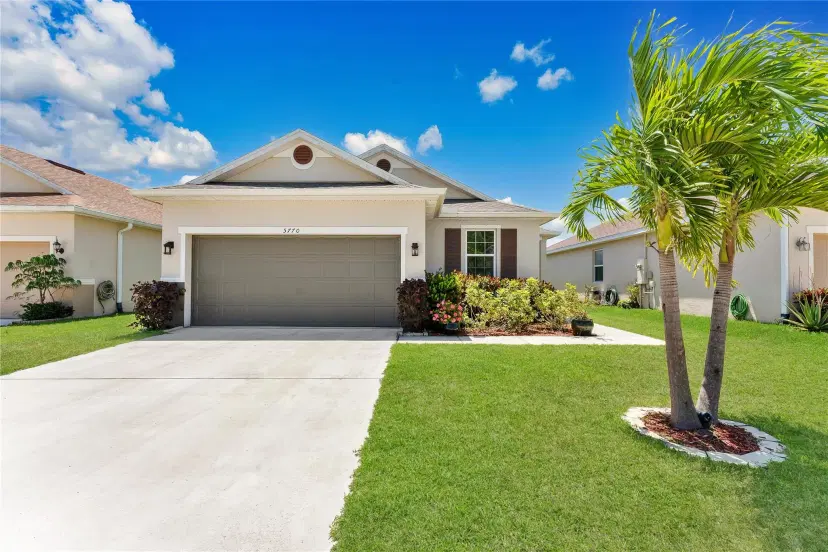 Picture of 5770 NW Pine Trail Cir, Port St Lucie FL 34983