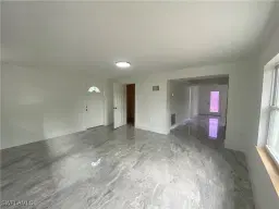 Picture of 1356 Floral Dr, Fort Myers, FL 33916