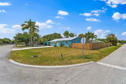 Picture of 1001 Pottawatomie Street, Jupiter, FL 33458