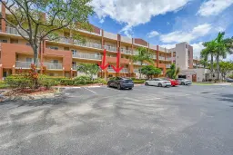 Picture of 7706 Granville Dr 104, Tamarac, FL 33321