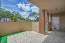Picture of 7706 Granville Dr 104, Tamarac, FL 33321