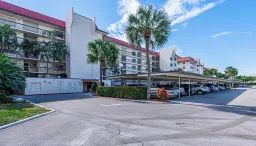 Picture of 7020 Half Moon Circle 210, Hypoluxo, FL 33462