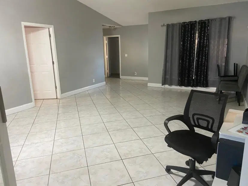 Picture of 5830 Lincoln Circle W, Lake Worth FL 33463