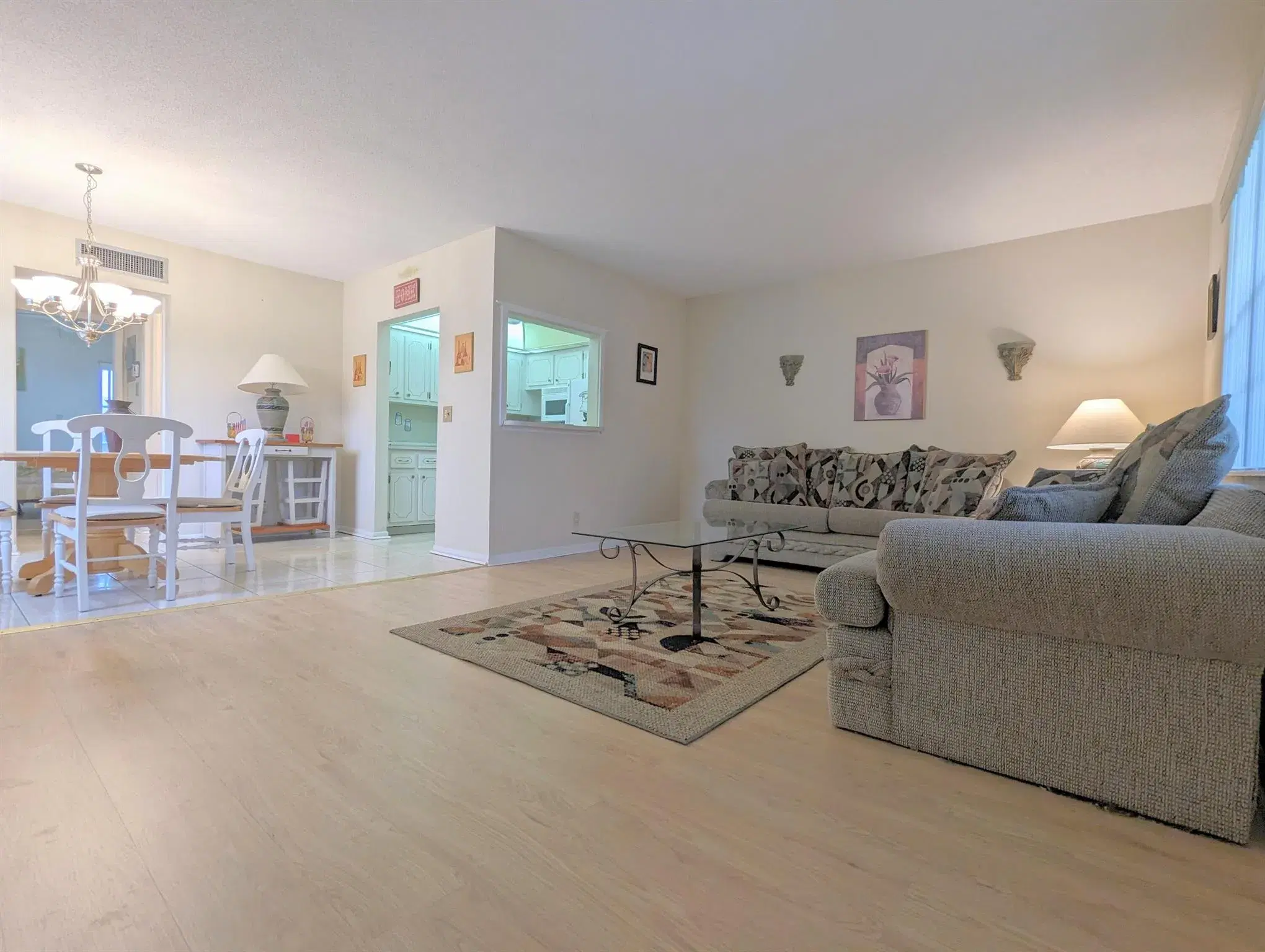 Picture of 113 Waltham E, West Palm Beach, FL 33417
