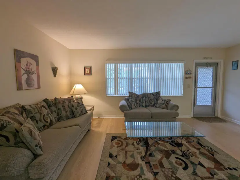 Picture of 113 Waltham E, West Palm Beach FL 33417