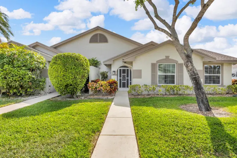 Picture of 9407 Boca Gardens Parkway B, Boca Raton FL 33496