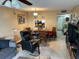 Picture of 9330 Lagoon Pl 406, Davie, FL 33324