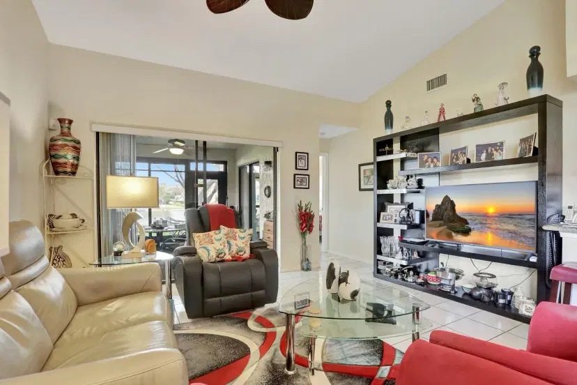 Picture of 128 Centennial Ct, Deerfield Beach FL 33442