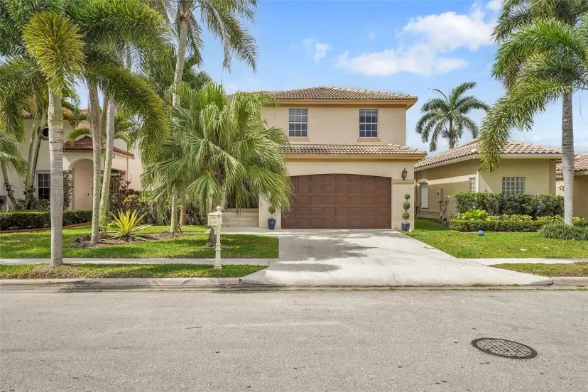 Picture of 16250 La Costa Dr, Weston FL 33326