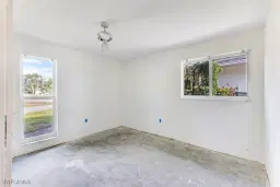 Picture of 16 Kings Rd A16, Naples, FL 34112