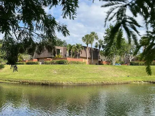 Picture of 1307 13Th Court, Jupiter FL 33477