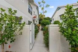Picture of 5045 Cedar Springs Dr 104, Naples, FL 34110
