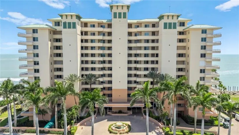 Picture of 990 Cape Marco Dr 208, Marco Island FL 34145