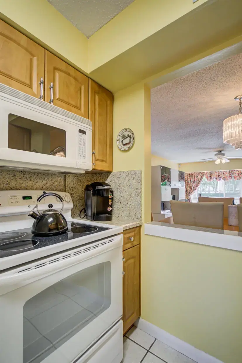 Picture of 13658 Via Flora C, Delray Beach FL 33484