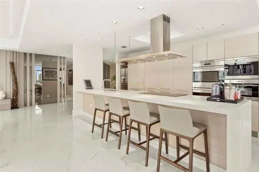 Picture of 17301 Biscayne Blvd Ph 7, Aventura FL 33160
